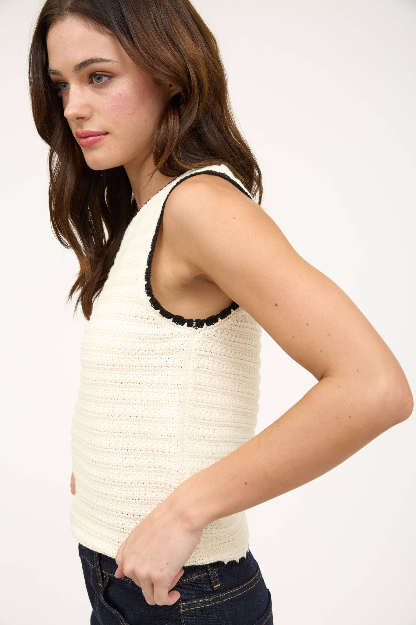 Sally Contrast Trim Crochet Knit Sleeveless Sweater Top