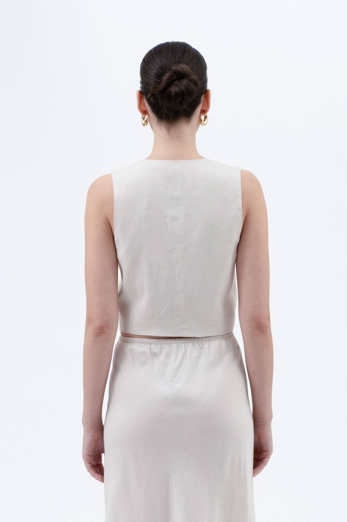 V NECK FRONT TIE CROPPED VEST